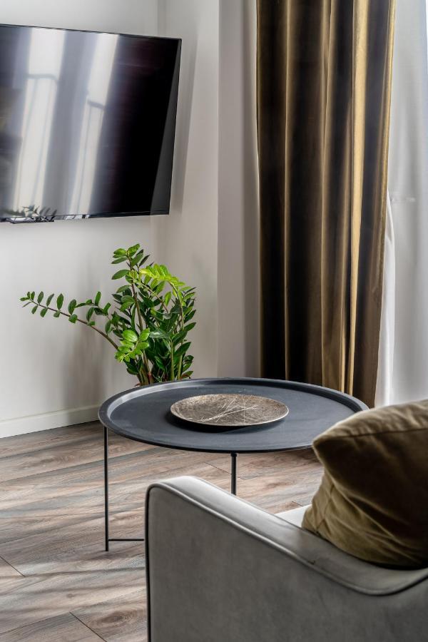 Cosy studio apartment in Ridzenes residence Riga Exterior foto