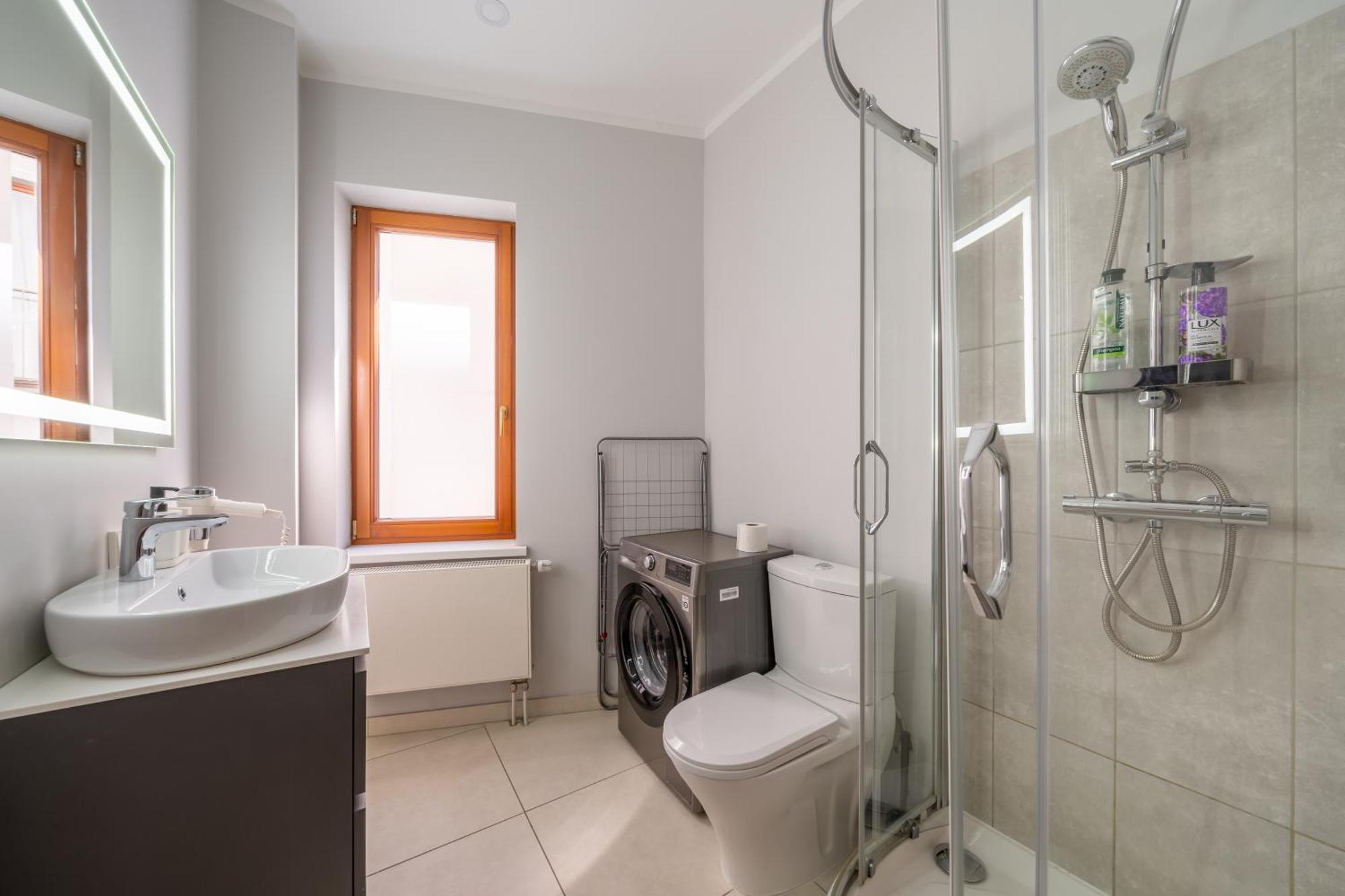 Cosy studio apartment in Ridzenes residence Riga Exterior foto