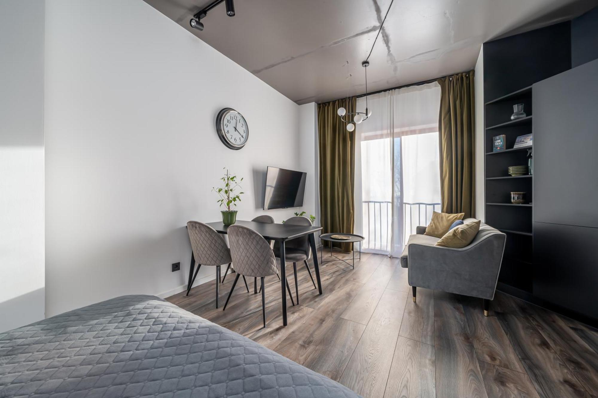 Cosy studio apartment in Ridzenes residence Riga Habitación foto